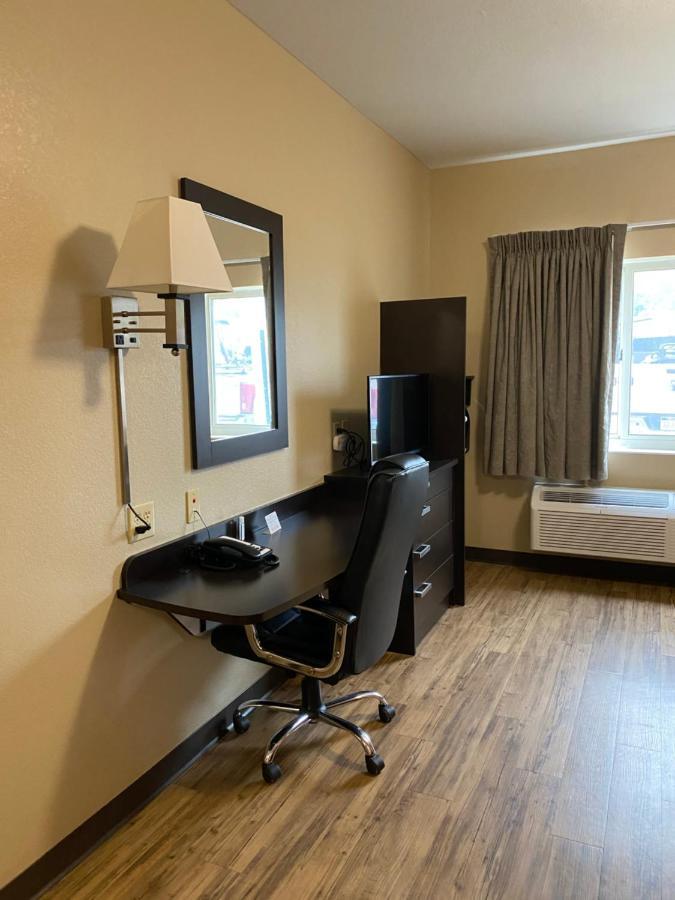Suburban Studios Washington, Pa Bagian luar foto