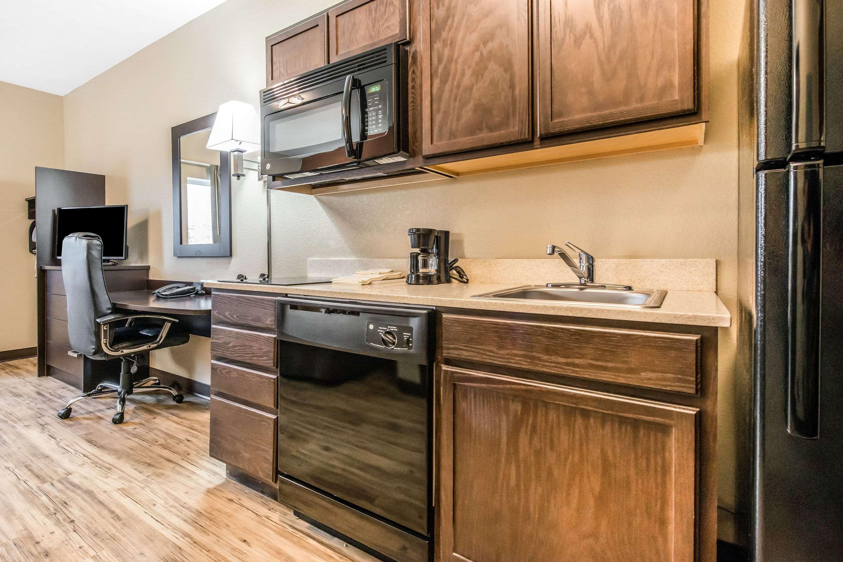 Suburban Studios Washington, Pa Bagian luar foto