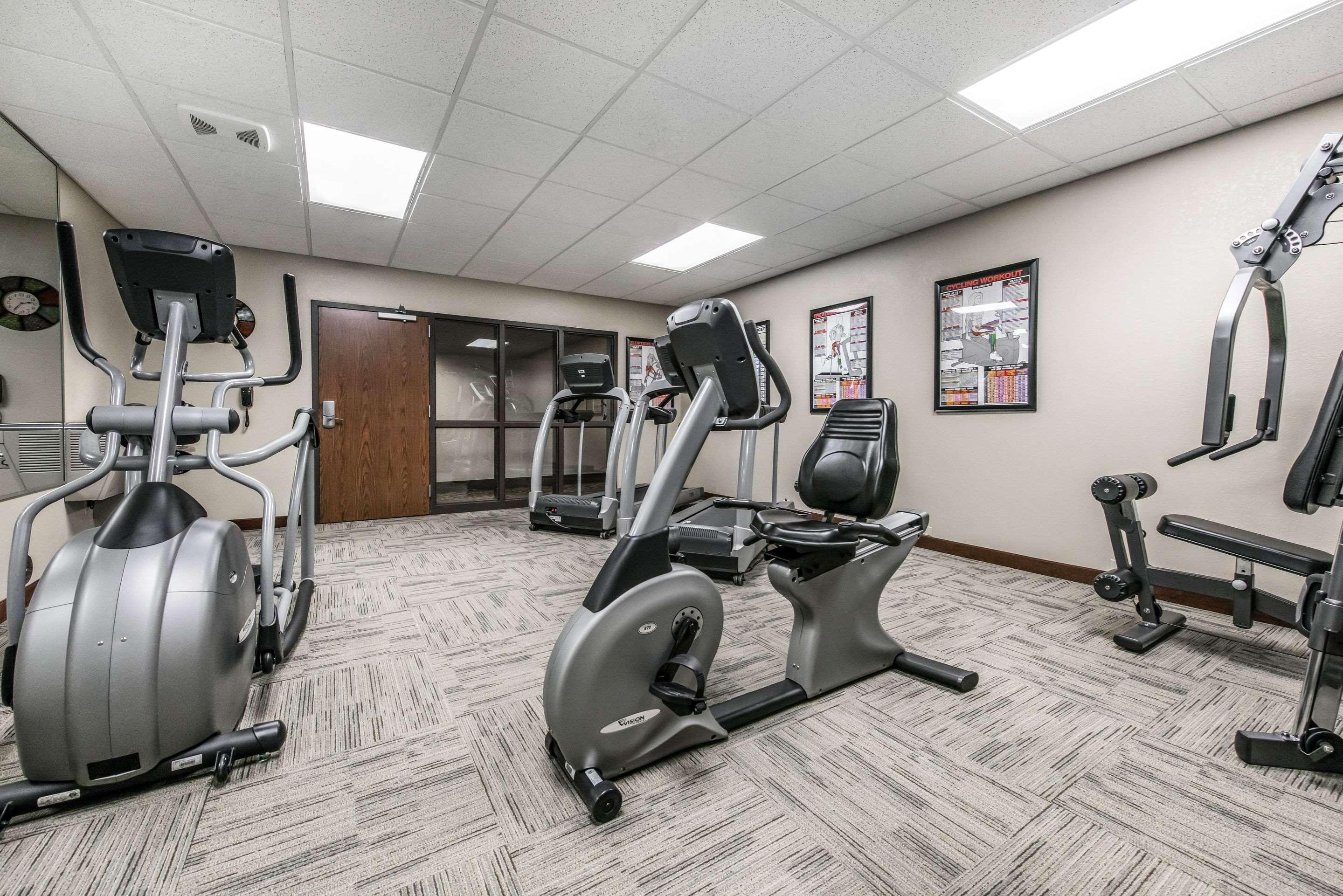 Suburban Studios Washington, Pa Bagian luar foto